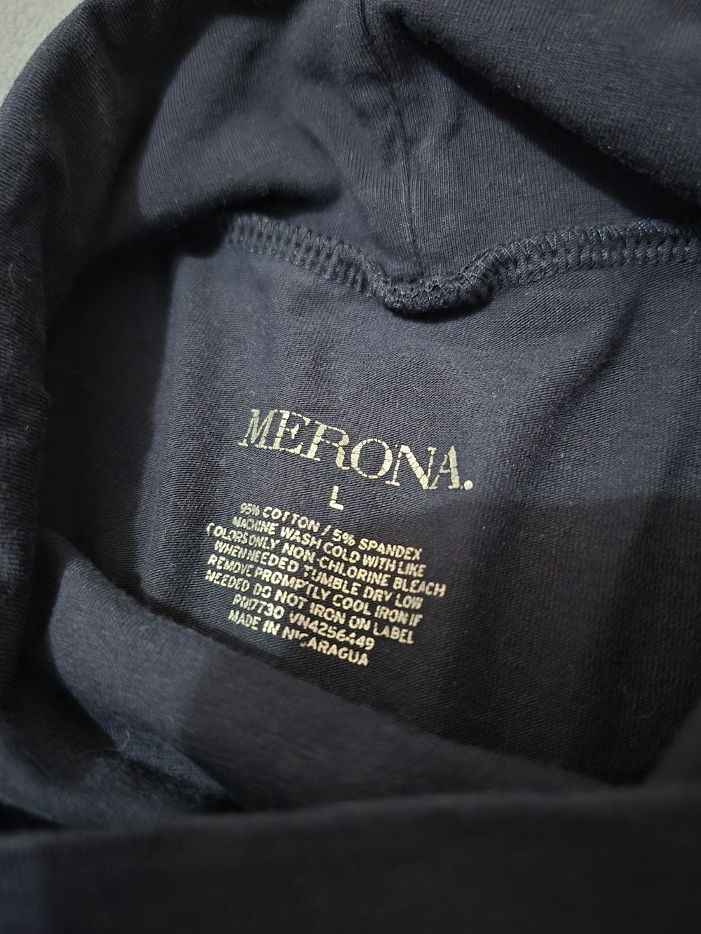 Merona Womenss Navy Stretch Shirt